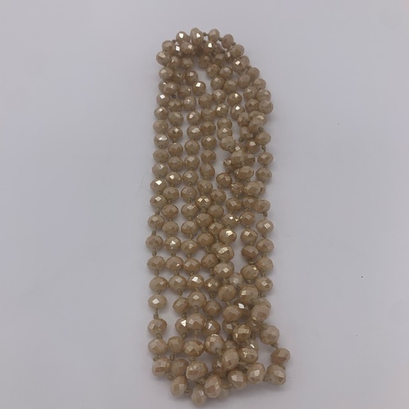 Long Vtg. MCM. Hand Knotted Shiny Sparkly Cream Beige Faced Glass Beads Necklace - Picture 5 of 5